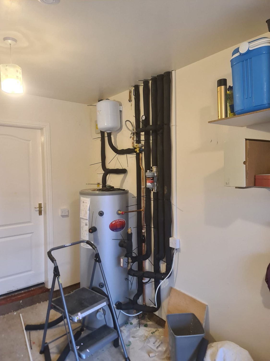 New heating system & cylinder, SUBGAS